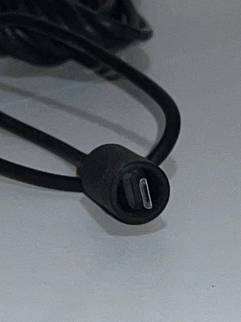Reolink Security Camera Solar Panel Micro USB - Picture 3 of 5